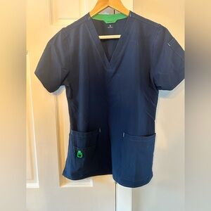 Carhartt navy women’s scrub top size small